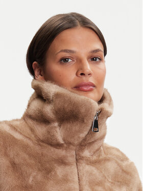 Γούνα Kontatto φωτογραφία