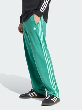 adidas adidas Spodnie materiałowe 159128 Zielony Regular Fit