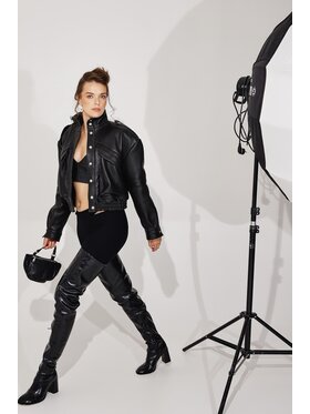 Mimika Mimika Kurtka skórzana bomber n^7 absolute black z teksturowanej skóry Czarny Oversize