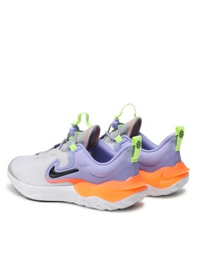 Nike Tekaški čevlji Run Flow (GS) DR0472 002 Siva