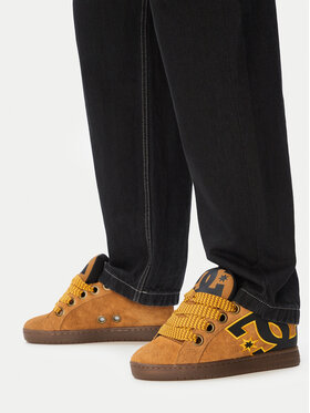 DC Shoes DC Shoes Снікерcи EO-COURT GRAFFIK PUFF DC04304272 Коричневий