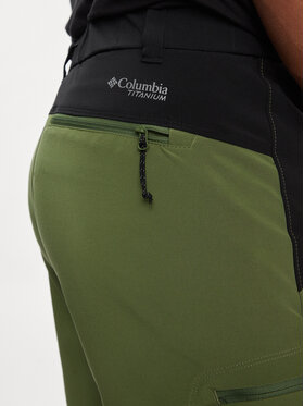 Columbia Kratke Hlače Triple Canyon™ Short II 2071973 Zelena Active Fit