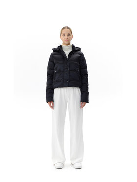 Tiffi Tiffi Kurtka damska TIFFI Czarny Slim Fit