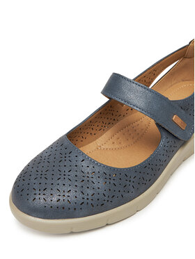 Κλειστά παπούτσια Clara Barson φωτογραφία