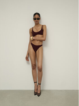 La Mania La Mania Szorty sportowe LUCIA Bordowy Classic Fit