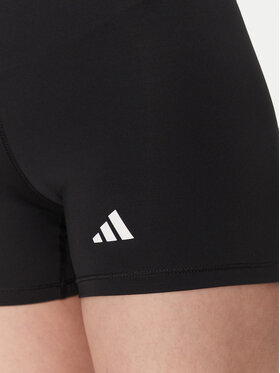 Αθλητικό σορτς adidas φωτογραφία