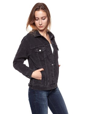 Wrangler Wrangler Kurtka damska TRUCKER JACKET Czarny Regular Fit