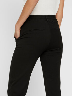 Vero Moda Chino Maya 10225280 Crna Regular Fit