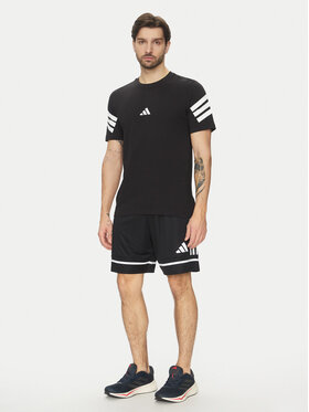 Αθλητικό σορτς adidas φωτογραφία