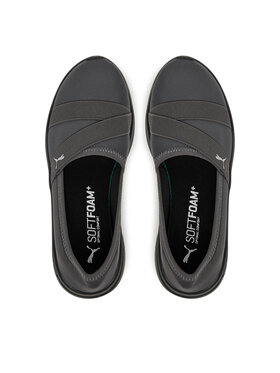 Κλειστά παπούτσια Puma φωτογραφία