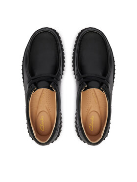 Κλειστά παπούτσια Clarks