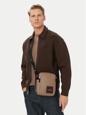 Calvin Klein Calvin Klein Crossover torbica Bold Pebble Ssnl Simple Reporter LV04D3624G Bež