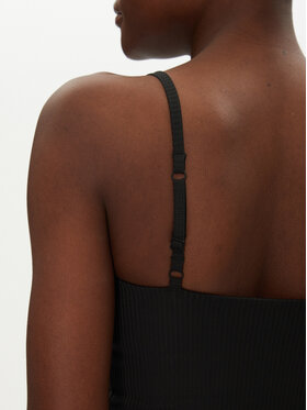 Τοπ Girlfriend Collective φωτογραφία