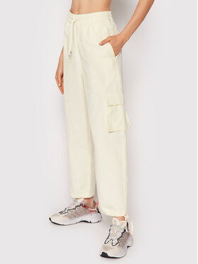 Nike Nike Spodnie dresowe Sportswear Icon Clash CZ9330 Żółty Regular Fit