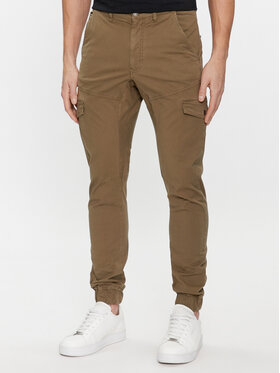 Guess Guess Spodnie materiałowe New Kombat M4RB17 WFYSA Khaki Slim Fit