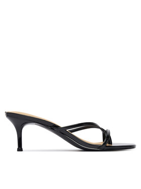 Σαγιονάρες Guess