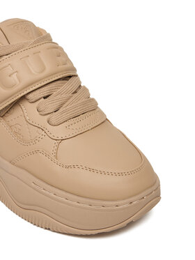 Αθλητικά Guess φωτογραφία