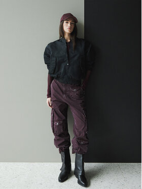 G-Star Raw G-Star Raw Штани з тканини Cargo 3D D27025-D388 Фіолетовий Boyfriend Fit