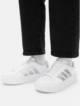 adidas adidas Sneakersy Streettalk Bold KJ3857 Biały