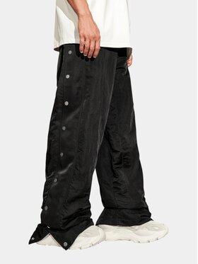 MADE BY SOCIETY MADE BY SOCIETY Spodnie materiałowe FRAME Pants - P17742 Czarny Basic Fit