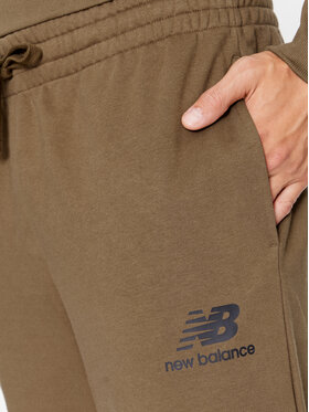 New Balance Spodnji Del Trenirke Essentials Stacked Logo French Terry Sweatpant MP31539 Rjava Regular Fit