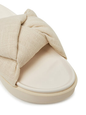 Παντόφλες Inuikii φωτογραφία