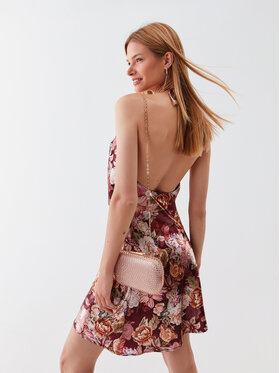 Guess Guess Koktejlové šaty Taryn W2BK99 WECV2 Bordová Regular Fit