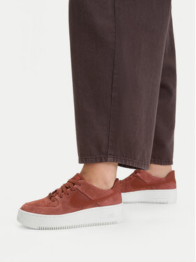 Nike Nike Snīkeri Af1 Sage Low AR5339 204 Tumši sarkana