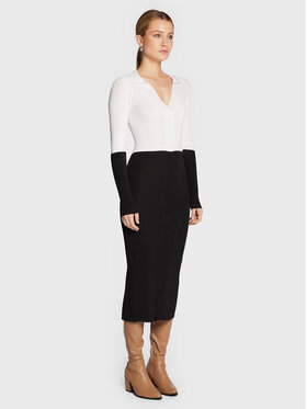 Remain Remain Úpletové šaty Joy LS Knit RM1512 Čierna Slim Fit
