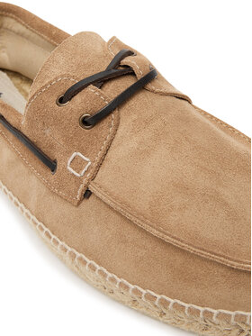 Εσπαντρίγιες Manebi φωτογραφία