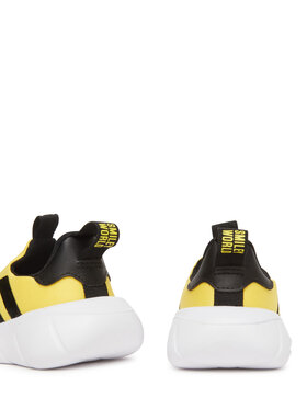 Αθλητικά adidas φωτογραφία