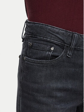 Τζιν Guess