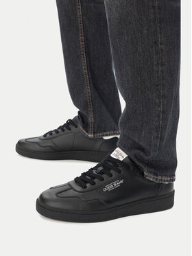 Guess Jeans Guess Jeans Sneakersy CWBEO-LUNARI-03 WE Čierna