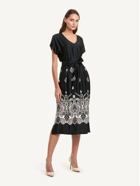 KMX KMX Sukienka koktajlowa 923710007 Czarny Straight Fit