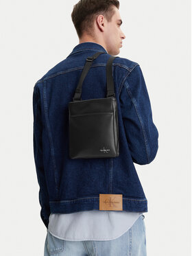 Calvin Klein Jeans Calvin Klein Jeans Taška cez rameno Mono Logo Flat Pack 18 LV04G3107G Čierna