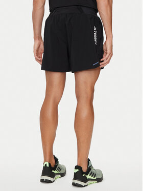 Αθλητικό σορτς adidas φωτογραφία