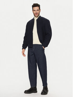 Τζιν Mustang φωτογραφία