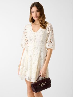 Guess Guess Ежедневна рокля 181239 Бял Classic Fit