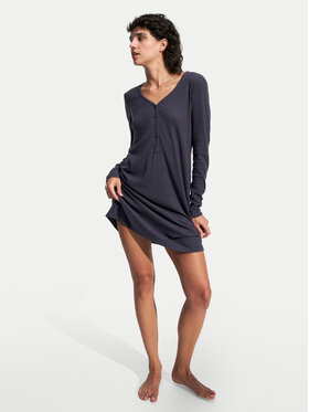 Νυχτικό Triumph φωτογραφία