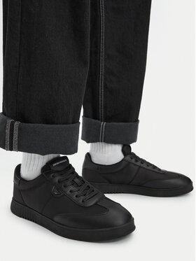 Emporio Armani Emporio Armani Laisvalaikio batai EM003062 AF18210 UC001 Juoda
