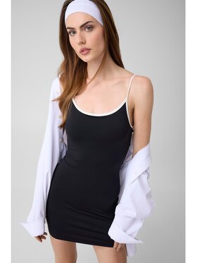 Guess Guess Sukienka codzienna 183178 Czarny Classic Fit