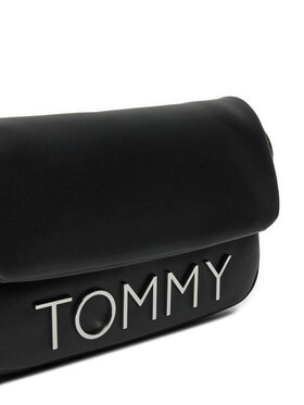 Tommy Jeans Ročna Torba Tjw Bold Elongated Flap Cross. AW0AW16258 Črna