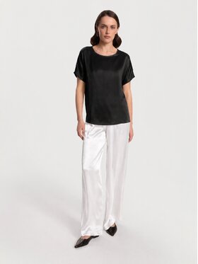 Cat&Cat Cat&Cat T-Shirt silk satin Czarny Regular Fit
