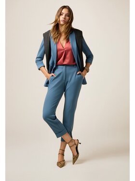 Oltre Oltre Pantaloni di tessuto P079R008667N004 Turchese Regular Fit