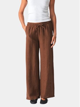 TeeShoppen TeeShoppen Spodnie materiałowe 'Basic Collection' Brązowy Oversize