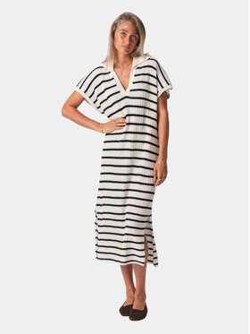 TeeShoppen TeeShoppen Sukienka codzienna 'Basic Collection' Biały Regular Fit