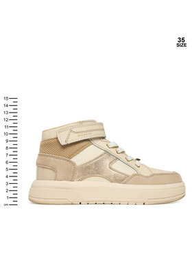 Αθλητικά Mayoral φωτογραφία