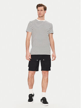 T-Shirt Resteröds φωτογραφία