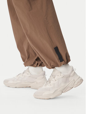 adidas adidas Сникърси Ozweego FY2023 Кремав