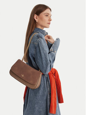 Calvin Klein Calvin Klein Torebka Ck Conv Chain Brushed Medium Bag LV04F3407G Beżowy